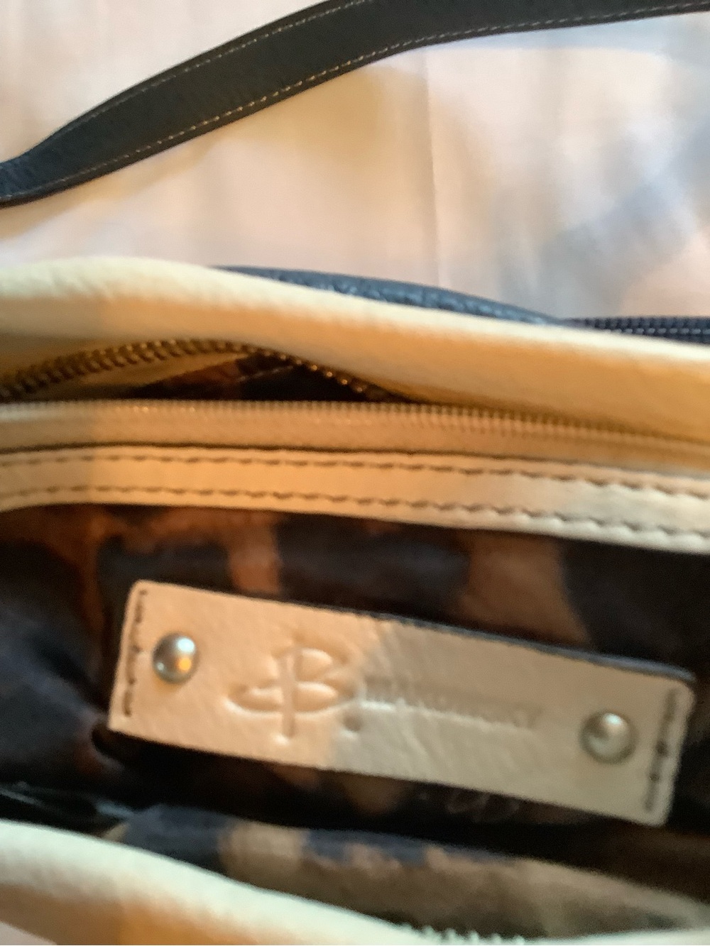 b. makowsky Blue and Cream Leather Shoulder Bag with Decorative Chain Buckle - Picture 7 of 10
